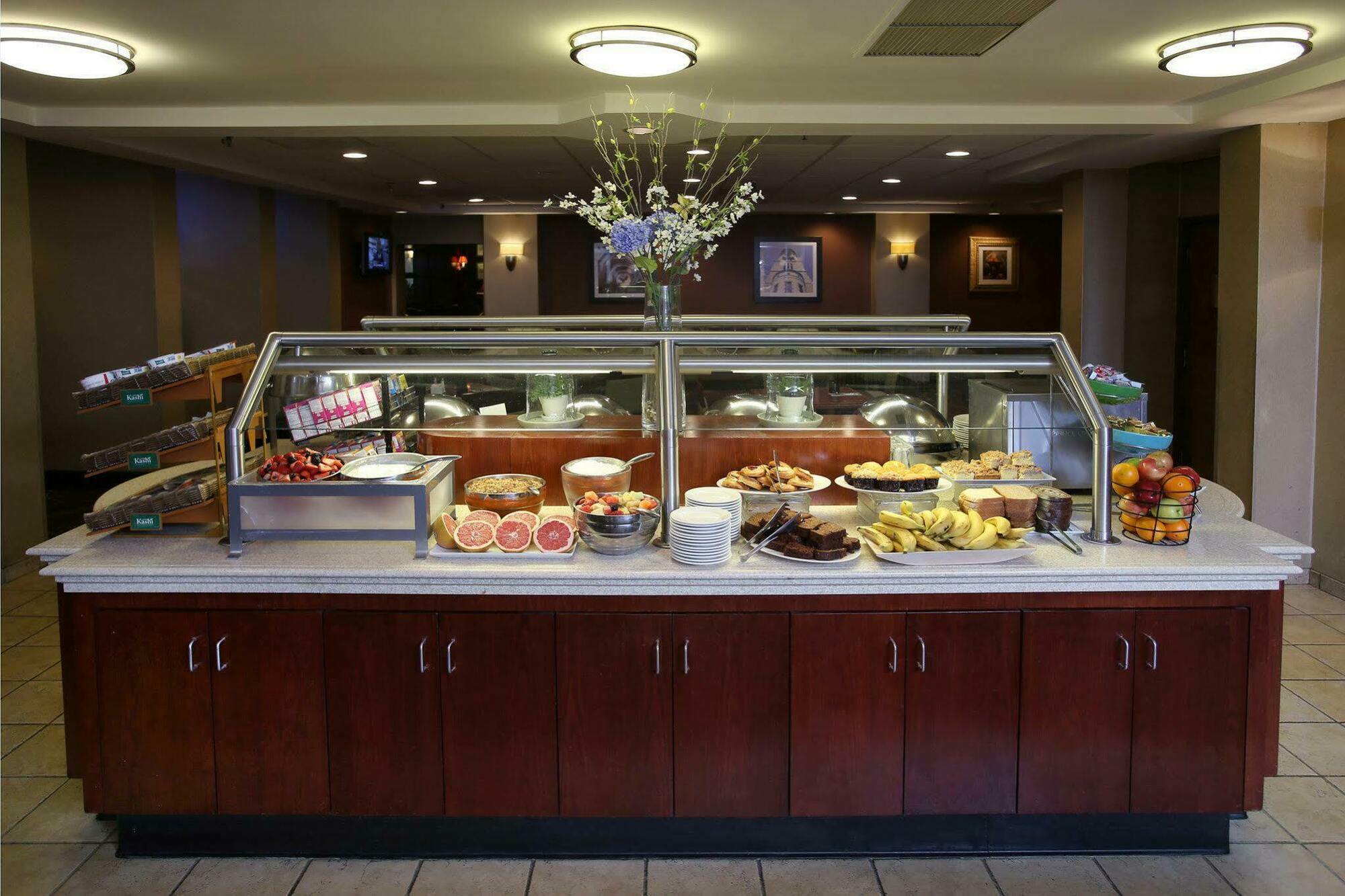 Radisson Hotel Philadelphia Northeast Trevose Exterior photo